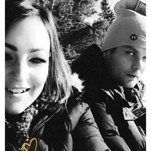 Meet your Posher, Hollie